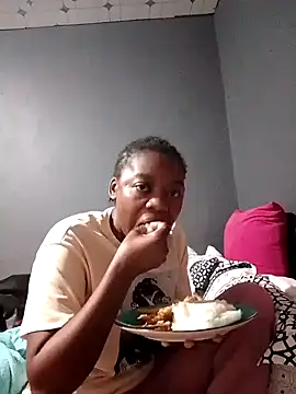 sexyhotchic93 online show from November 2025 05:23:01 PM