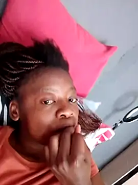 sexyhotchic93 online show from November 2025 08:35:01 AM