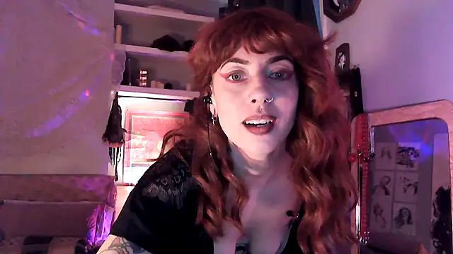 Sirenlucy online show from November 2025 03:45:01 PM