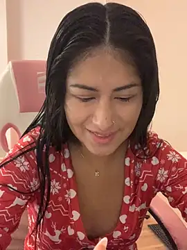 mrskarmaa online show from November 2025 06:39:03 AM