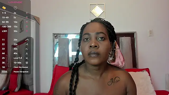 Emilly roaa online show from March 2026 12:00:02 PM