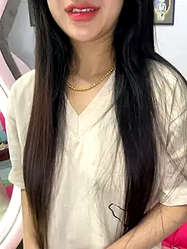 Snapshot of Sexlove_bb chatting on October 2025 04:53:02 AM Sexlove bb online show from October 2025 04:53:02 AM