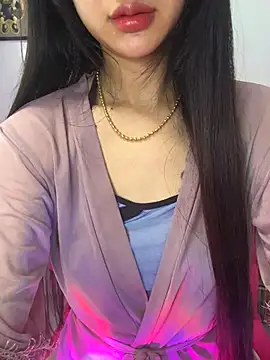 Snapshot of Sexlove_bb chatting on October 2025 10:10:01 PM Sexlove bb online show from October 2025 10:10:01 PM