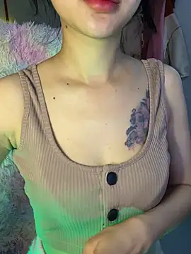 Snapshot of Sexlove_bb chatting on February 2026 12:32:01 AM Sexlove bb online show from February 2026 12:32:01 AM