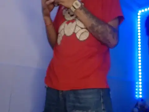 Sexy hotlatin25 online show from October 2025 04:19:01 PM