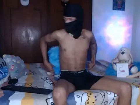 Sexy hotlatin25 online show from December 2025 09:32:01 PM