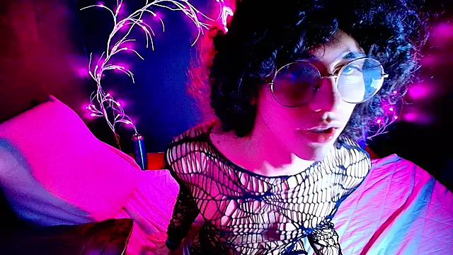 Snapshot of noahxtar chatting on October 2025 03:22:02 PM noahxtar online show from October 2025 03:22:02 PM