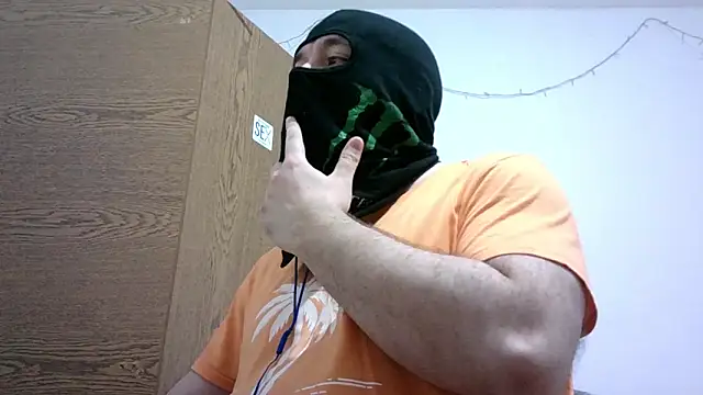 Black Scorpion91 online show from October 2025 05:31:02 PM