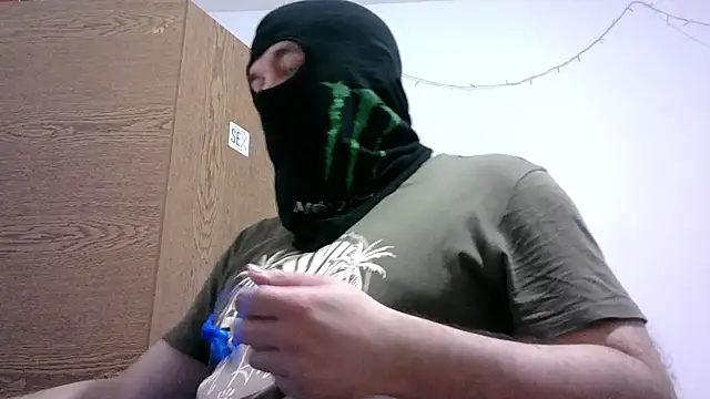 Black Scorpion91 online show from October 2025 07:03:02 PM