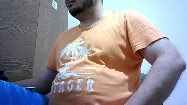 Black Scorpion91 online show from December 2025 01:49:02 PM