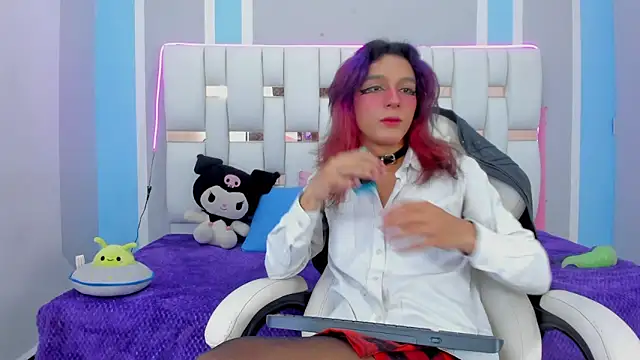 MilkWhore1 online show from November 2025 07:25:02 PM