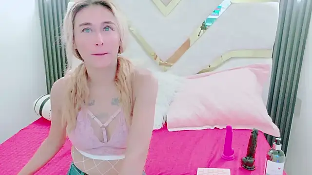 charlotte phaeton online show from October 2025 12:46:02 AM