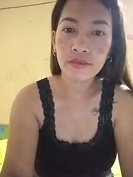 wildxxxGia online show from September 2025 07:38:01 PM