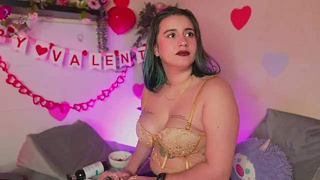 Snapshot of Lana_Herondale chatting on February 2026 03:02:01 AM Lana Herondale online show from February 2026 03:02:01 AM