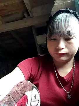 Sunyinn online show from October 2025 02:45:02 AM