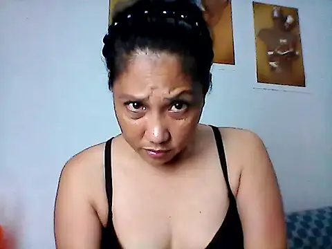 nhayasquirt online show from October 2025 10:32:02 PM