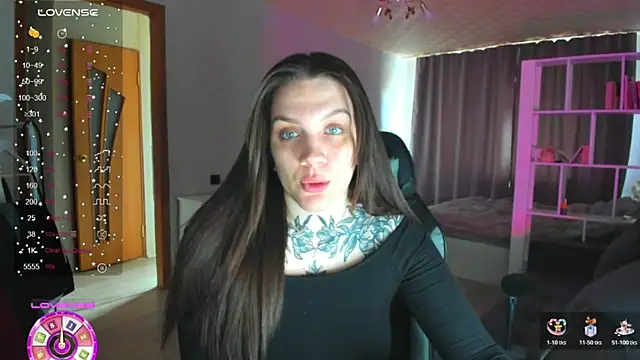 Luna Ver online show from April 2026 07:09:01 AM