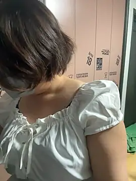 hima-wari0707 online show from October 2025 01:10:01 PM