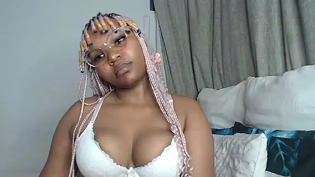 DarrkDeeva68 online show from November 2025 05:01:02 PM