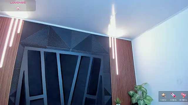 marco garciia  online show from September 2025 11:15:01 PM