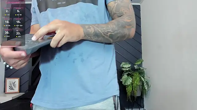 marco garciia  online show from November 2025 11:07:02 PM