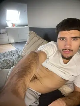 los freaky online show from November 2025 01:43:01 PM