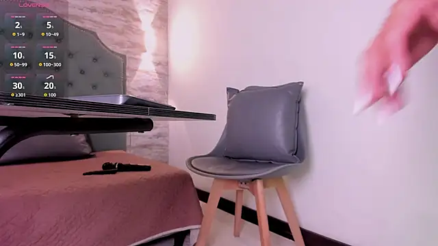 Maia 520 online show from September 2025 06:09:01 PM