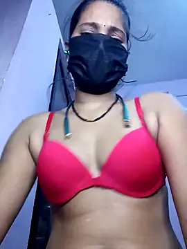 Snapshot of 3USHA chatting on October 2025 07:47:02 AM 3USHA online show from October 2025 07:47:02 AM