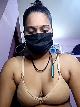 Snapshot of 3USHA chatting on October 2025 10:46:02 AM 3USHA online show from October 2025 10:46:02 AM