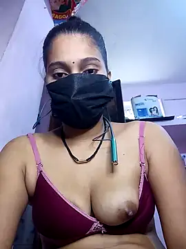 Snapshot of 3USHA chatting on October 2025 10:03:01 AM 3USHA online show from October 2025 10:03:01 AM