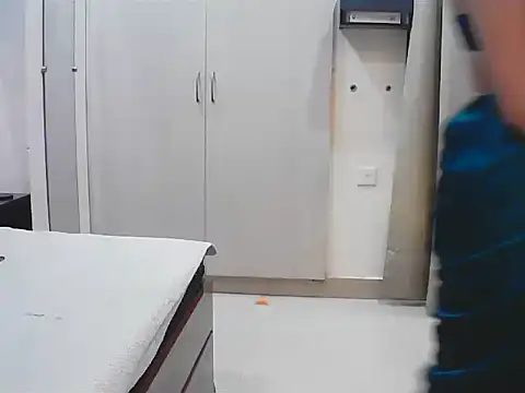 elize   online show from September 2025 05:29:01 AM