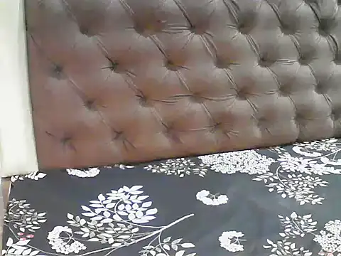 elize   online show from October 2025 02:53:02 AM