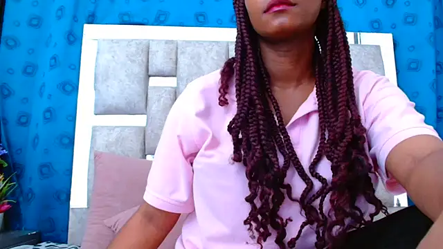 AmbarSmit online show from October 2025 04:19:02 AM