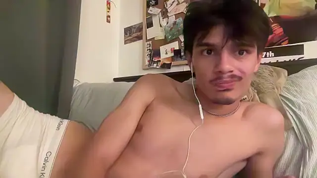 cowboyydiego online show from September 2025 06:50:01 AM