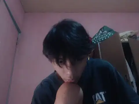 Snapshot of Kyoshi_19 chatting on June 2026 09:14:01 AM Kyoshi 19 online show from June 2026 09:14:01 AM