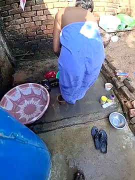 RAYI Queen 3 online show from October 2025 02:44:01 AM