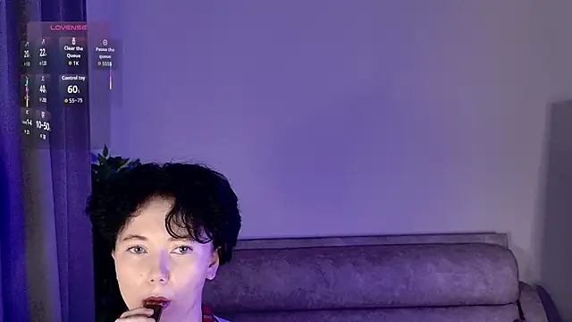 RinaShy online show from September 2025 05:20:01 AM