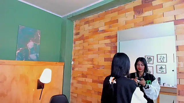 milavega  online show from October 2025 12:03:02 PM