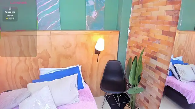 milavega  online show from January 2026 12:40:01 PM