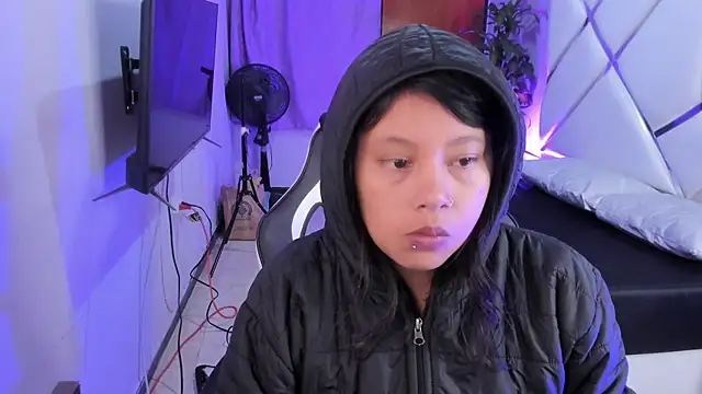 Dulce Pettit online show from October 2025 12:13:02 PM