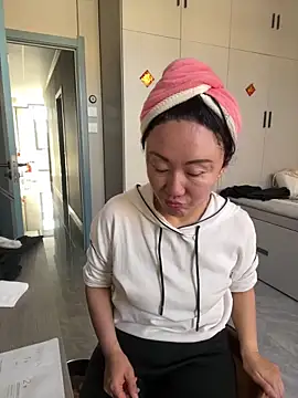 xiaomei-11 online show from November 2025 02:50:01 AM