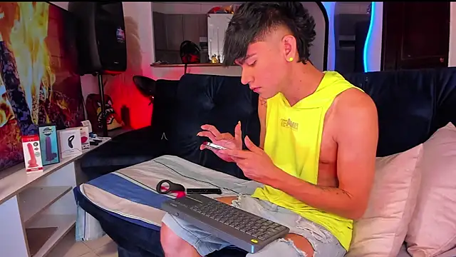 Steven baby69 online show from September 2025 12:54:01 AM