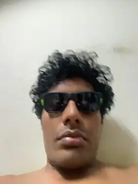 arjuned02 online show from November 2025 06:28:02 PM