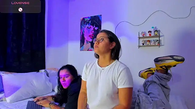 Dilan and Mia online show from February 2026 05:57:02 AM