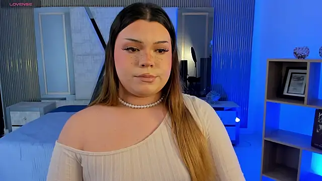 Maxxxine1 online show from April 2026 11:21:02 PM