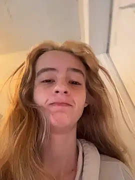 Snapshot of SeccySerena chatting on February 2026 03:08:02 PM SeccySerena online show from February 2026 03:08:02 PM