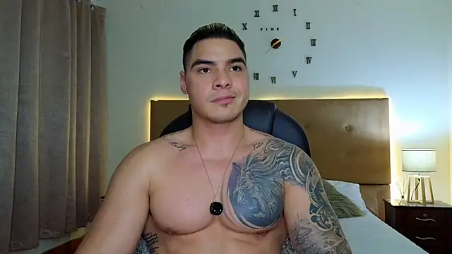 Steven Velez online show from October 2025 12:27:01 AM