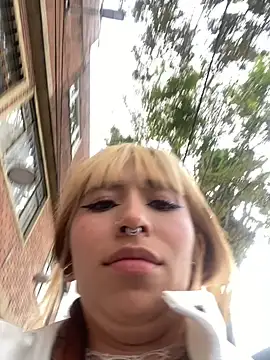 Sallem Pink online show from September 2025 07:07:02 PM