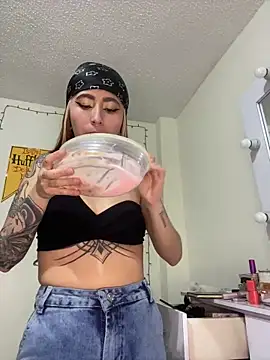 Sallem Pink online show from September 2025 11:37:01 AM