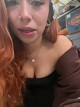 Snapshot of Sallem_Pink chatting on June 2026 11:03:02 AM Sallem Pink online show from June 2026 11:03:02 AM